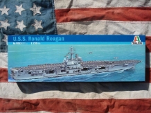 images/productimages/small/USS Ronald Reagan Italeri 1;720 nw.jpg